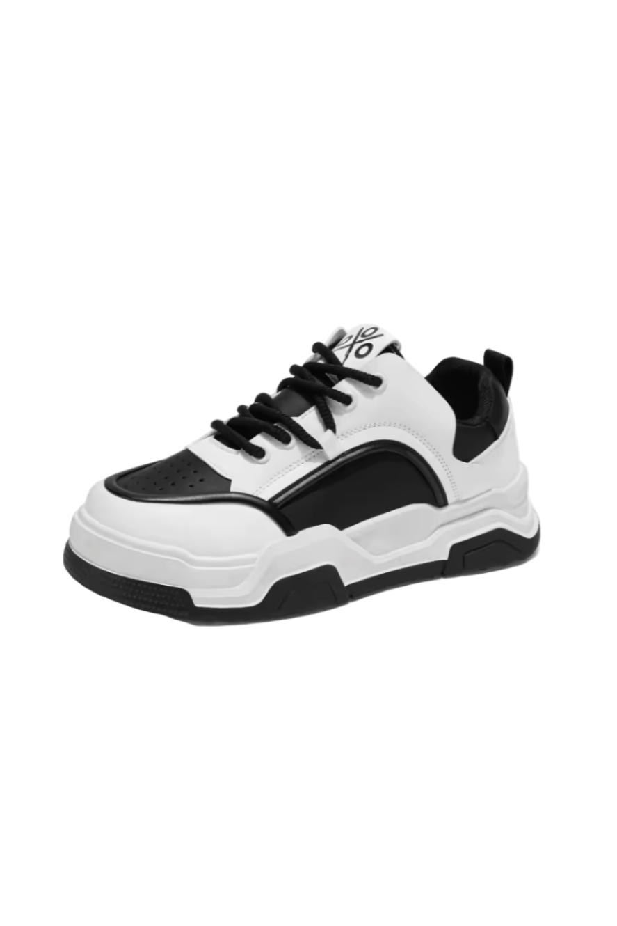 Skate Sneakers Black